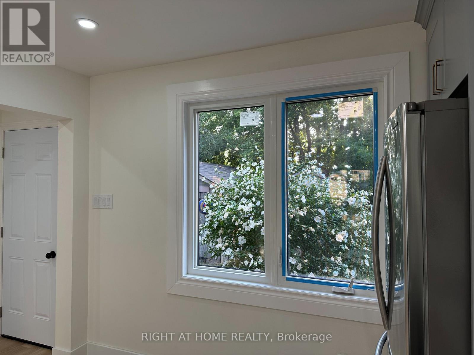 210 Dearborn Avenue, Oshawa, Ontario  L1G 4Z4 - Photo 10 - E12576608