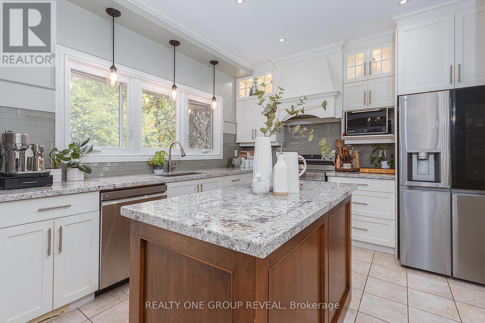 11 Nettle's Court, Whitby, Ontario  L1P 1L5 - Photo 13 - E12576624