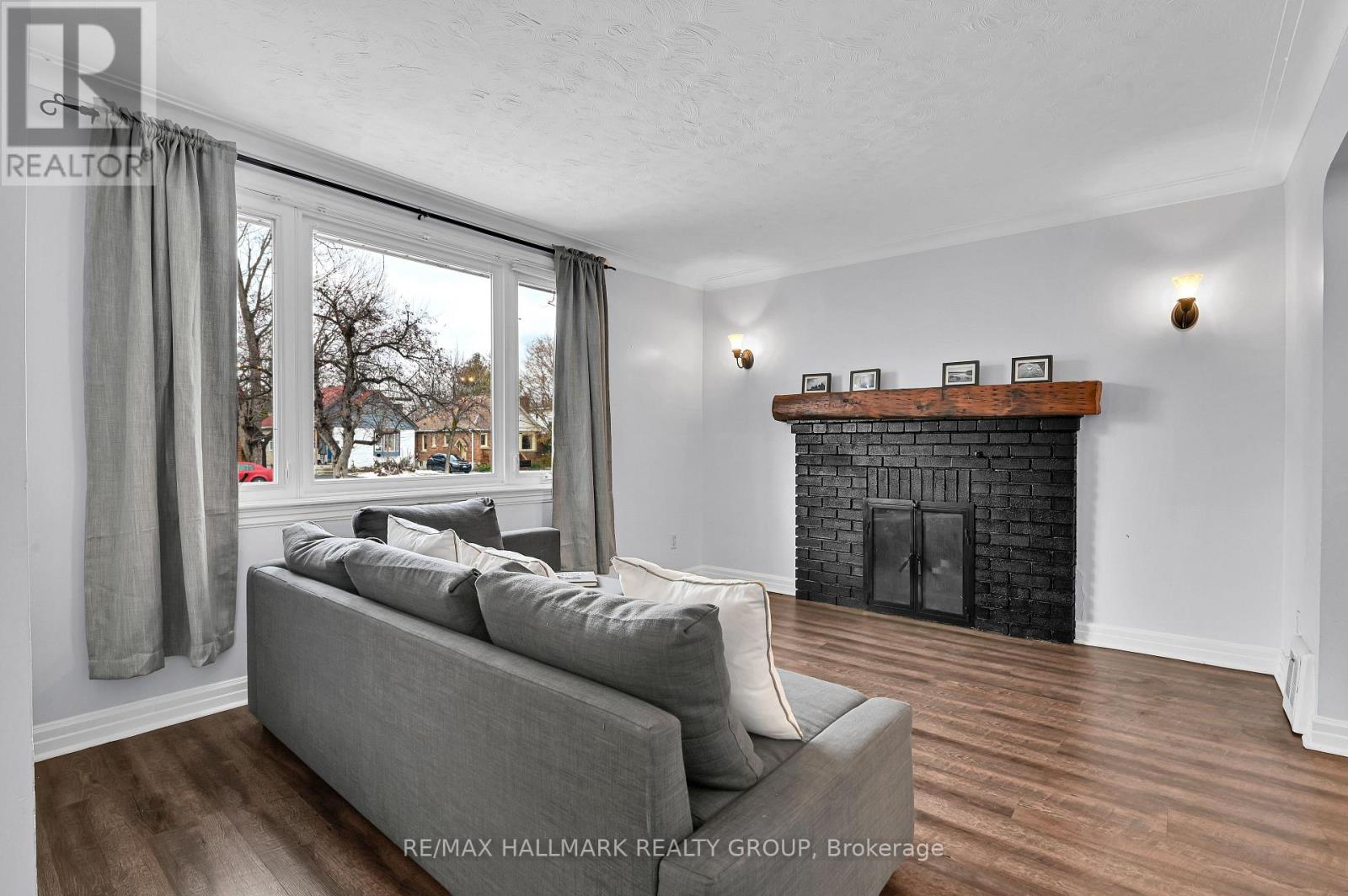 6 Centennial Boulevard, Ottawa, Ontario K1S 0M7 - Photo 5 - X12576002