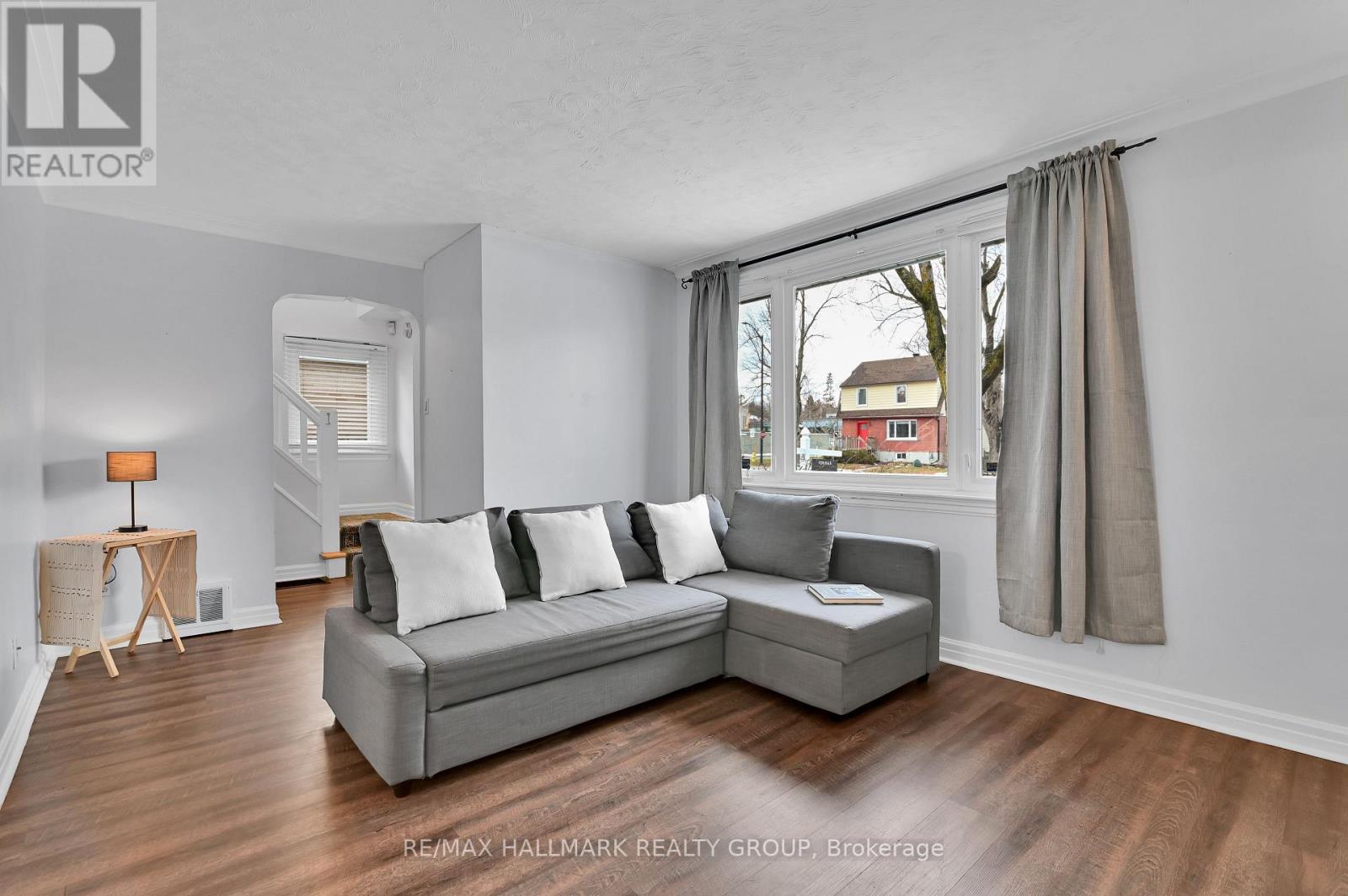 6 Centennial Boulevard, Ottawa, Ontario K1S 0M7 - Photo 6 - X12576002