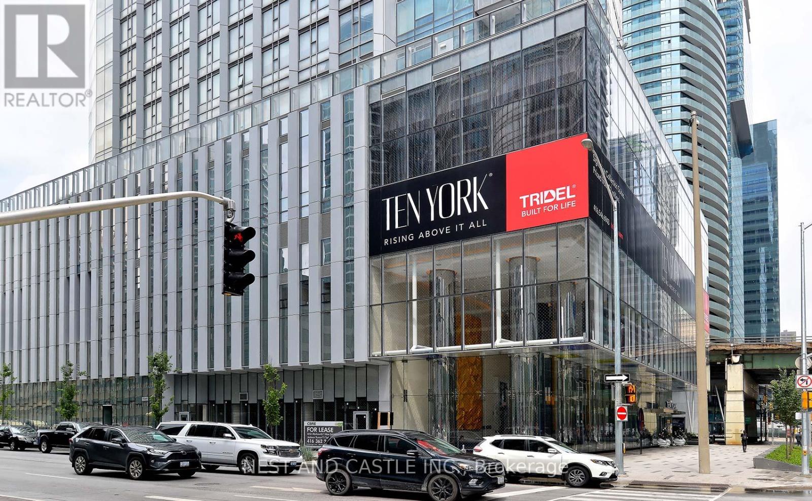 5807 - 10 YORK STREET, Toronto, Ontario