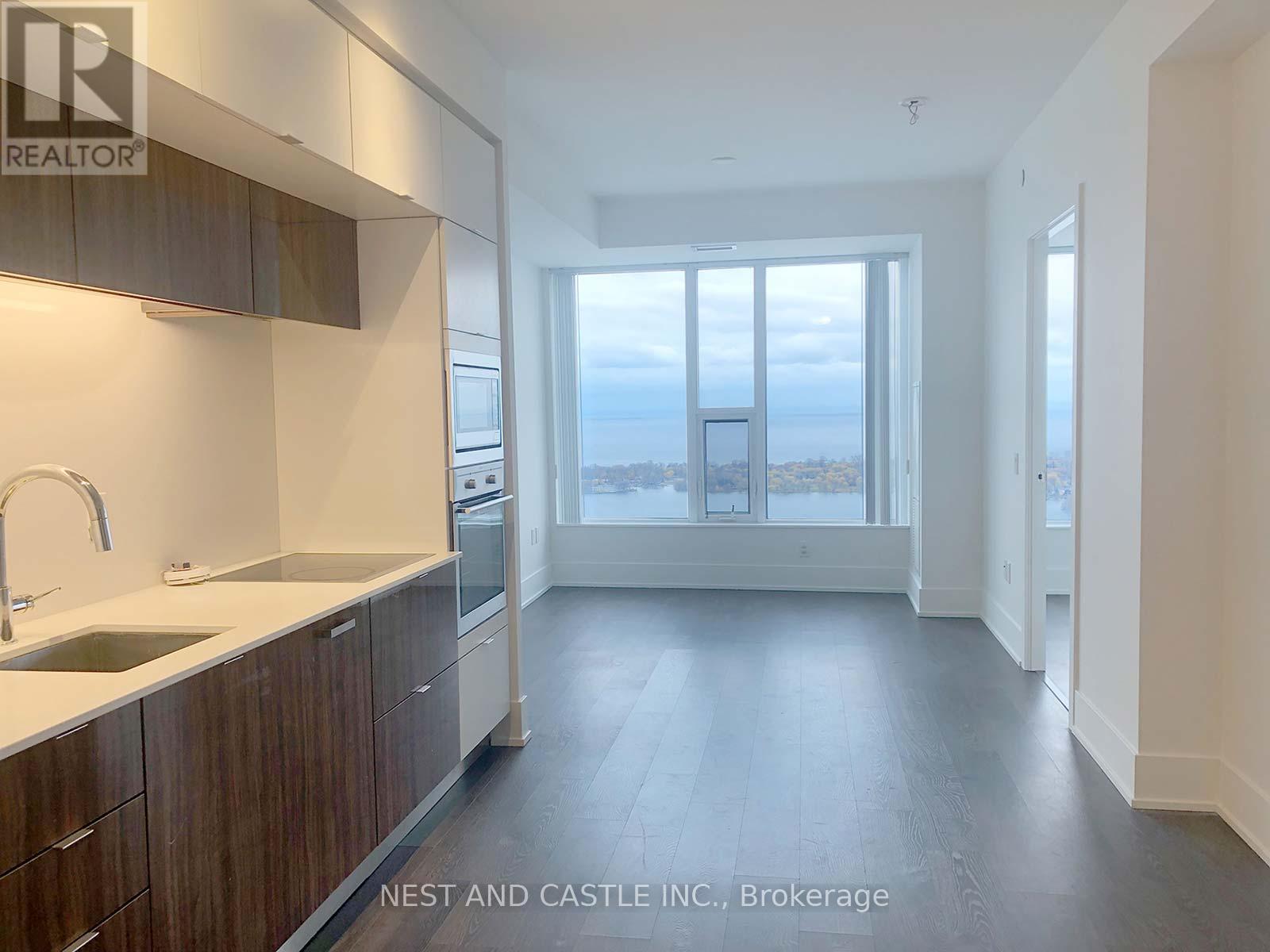 5807 - 10 York Street, Toronto, Ontario  M5J 0E1 - Photo 13 - C12477368