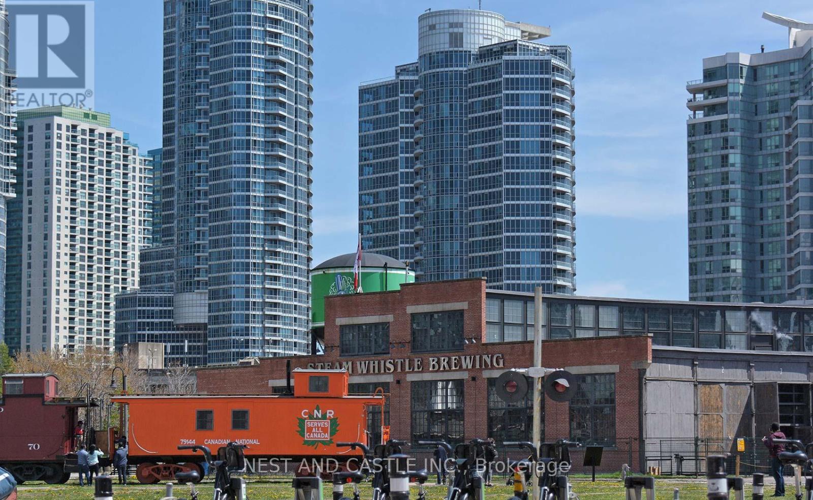 5807 - 10 York Street, Toronto, Ontario  M5J 0E1 - Photo 43 - C12477368