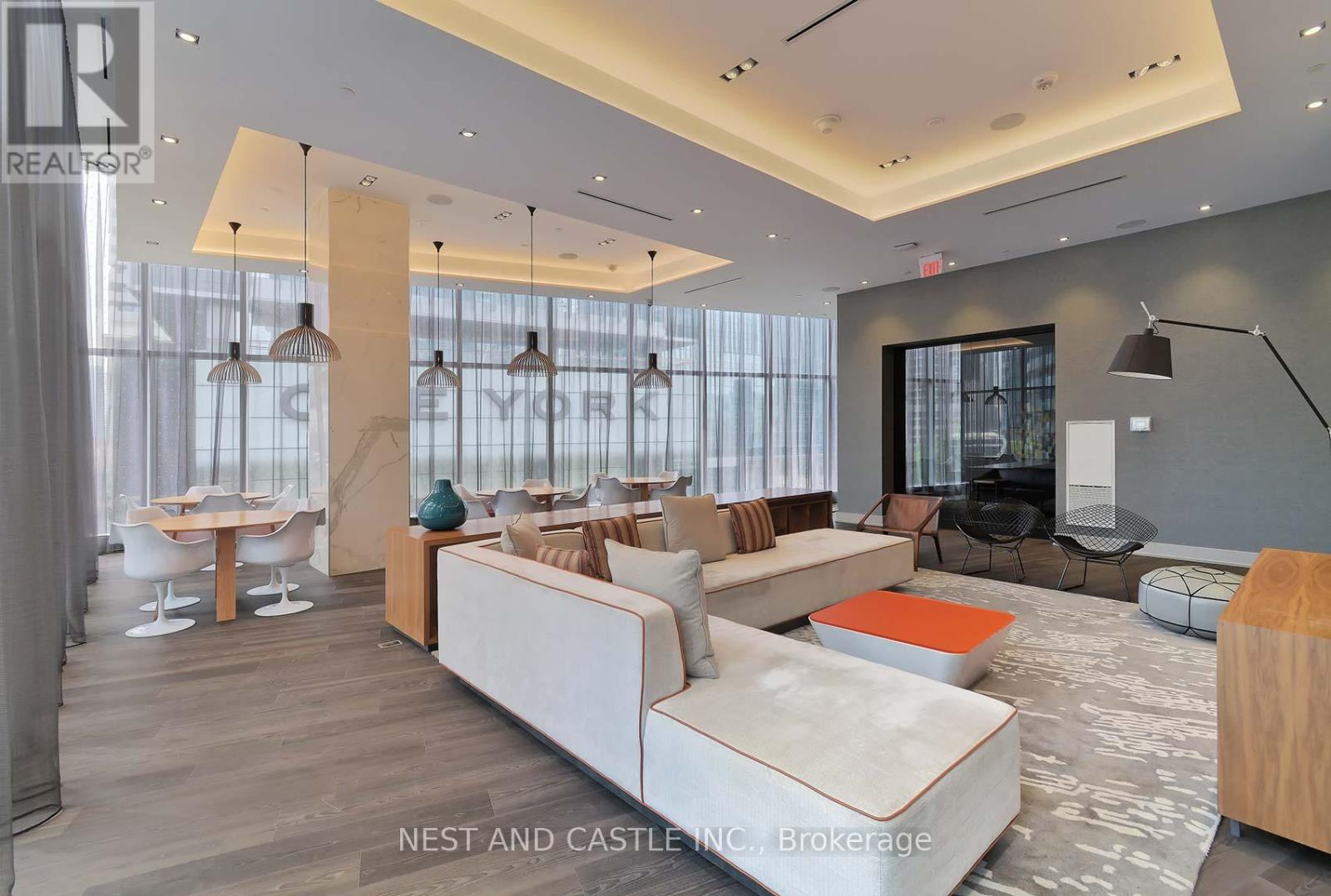 5807 - 10 York Street, Toronto, Ontario  M5J 0E1 - Photo 29 - C12477368