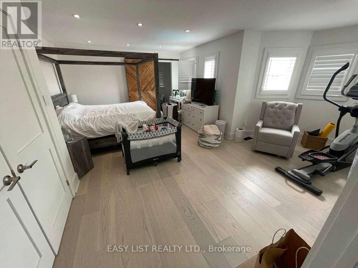 6 Devonridge Crescent, Toronto, Ontario  M1C 5B1 - Photo 12 - E11939793