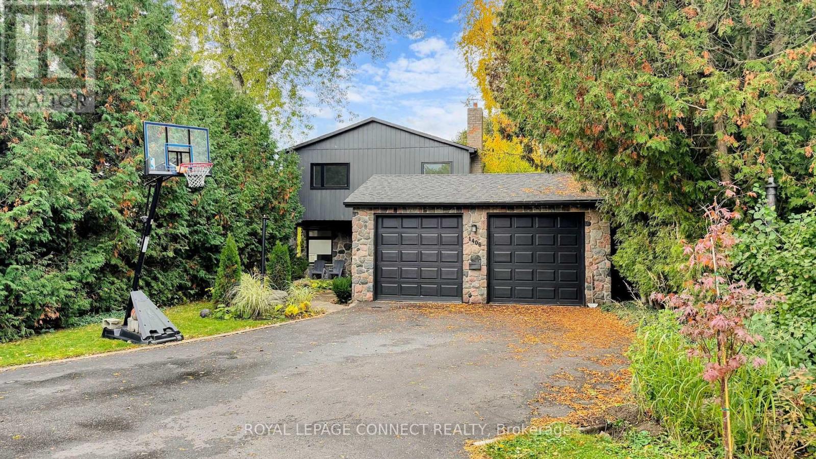 1406 Old Forest Road, Pickering, Ontario  L1V 1N7 - Photo 2 - E12478364