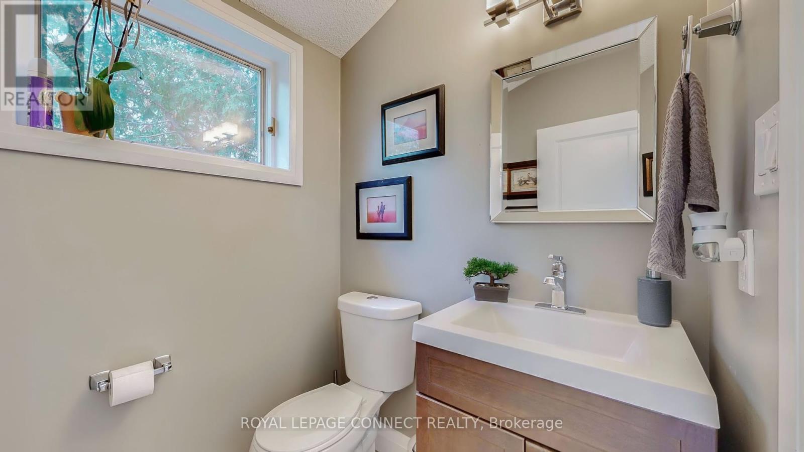 1406 Old Forest Road, Pickering, Ontario  L1V 1N7 - Photo 18 - E12478364