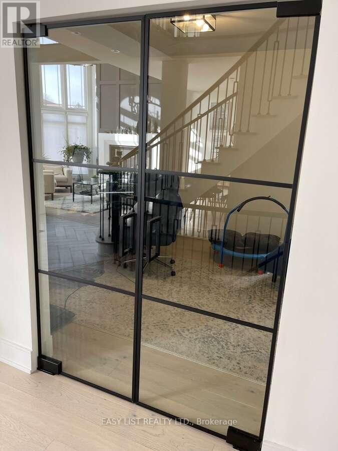 6 Devonridge Crescent, Toronto, Ontario  M1C 5B1 - Photo 14 - E11939793