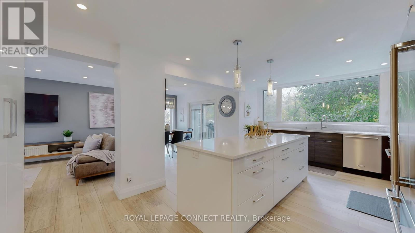 1406 Old Forest Road, Pickering, Ontario  L1V 1N7 - Photo 13 - E12478364