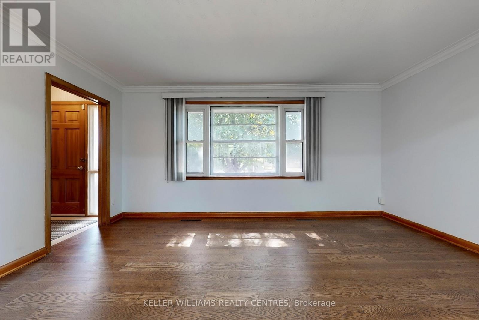 Unit A - 252 Elgin Mills Road W, Richmond Hill (Westbrook), Ontario  L4C 4M2 - Photo 9 - N12424370