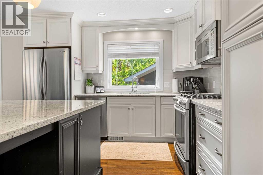 8027 Churchill Drive Sw, Calgary, Alberta  T2V 2S5 - Photo 10 - A2265747