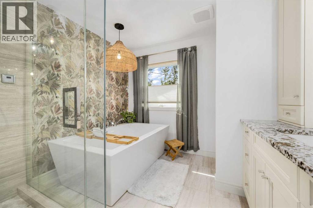 8027 Churchill Drive Sw, Calgary, Alberta  T2V 2S5 - Photo 12 - A2265747