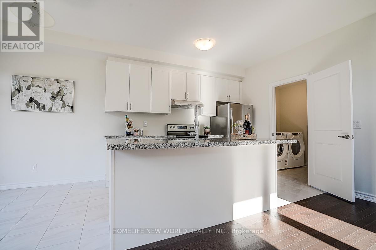 4 Freeman Williams Street, Markham, Ontario  L6C 3M8 - Photo 12 - N12576578