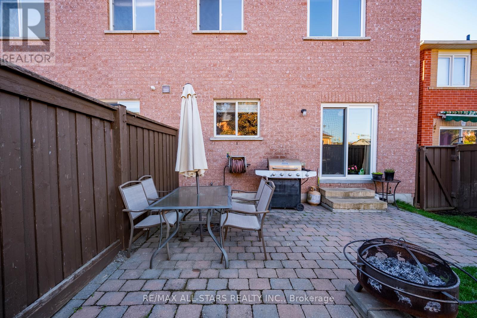 15 Amos Lehman Way, Whitchurch-Stouffville, Ontario  L4A 0J9 - Photo 41 - N12576610