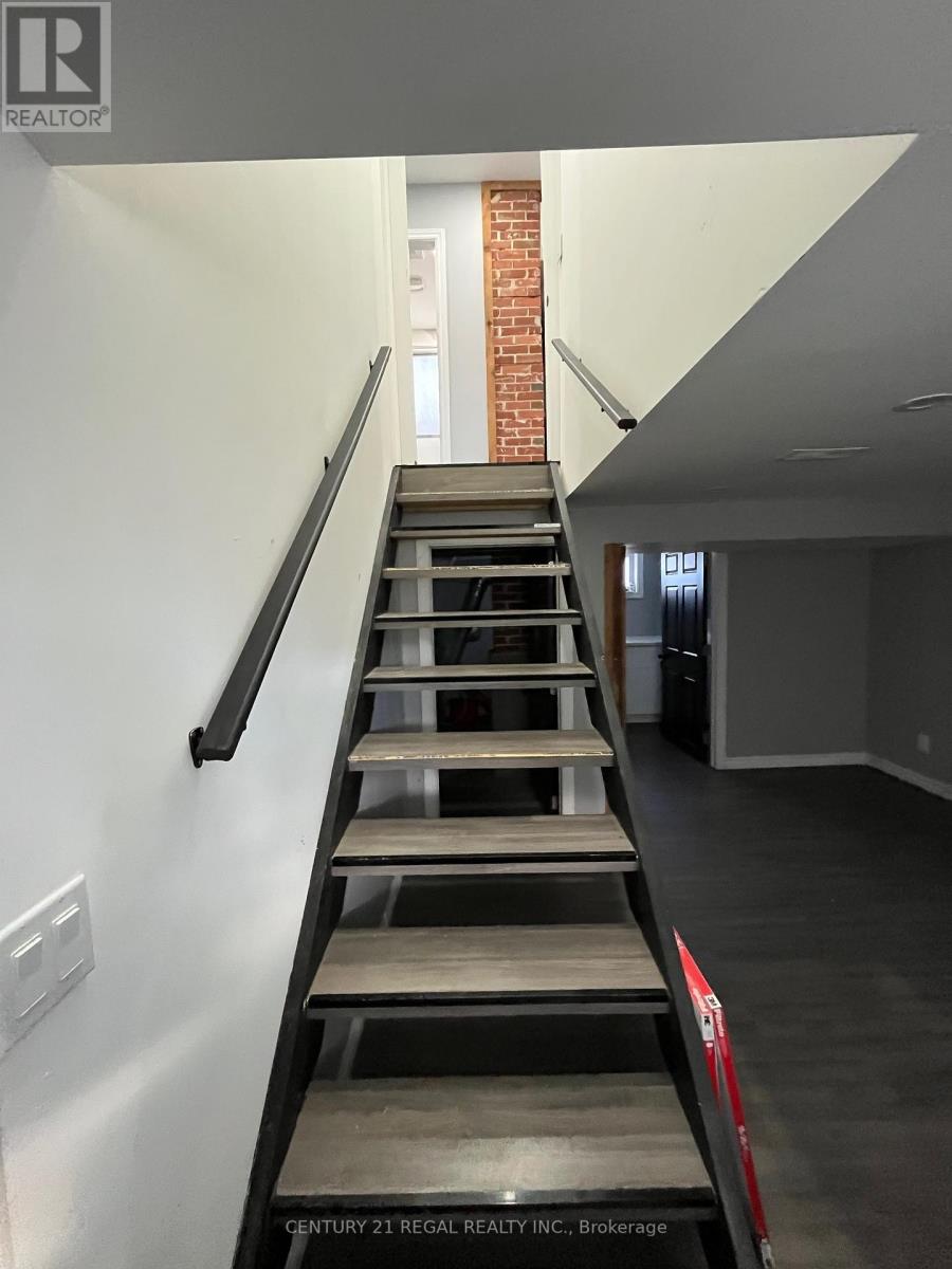 259 Tiffin Street, Barrie, Ontario  L4N 2N3 - Photo 10 - S12576574