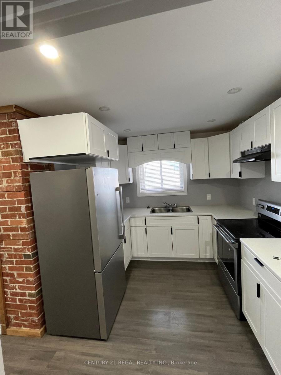 259 Tiffin Street, Barrie, Ontario  L4N 2N3 - Photo 11 - S12576574