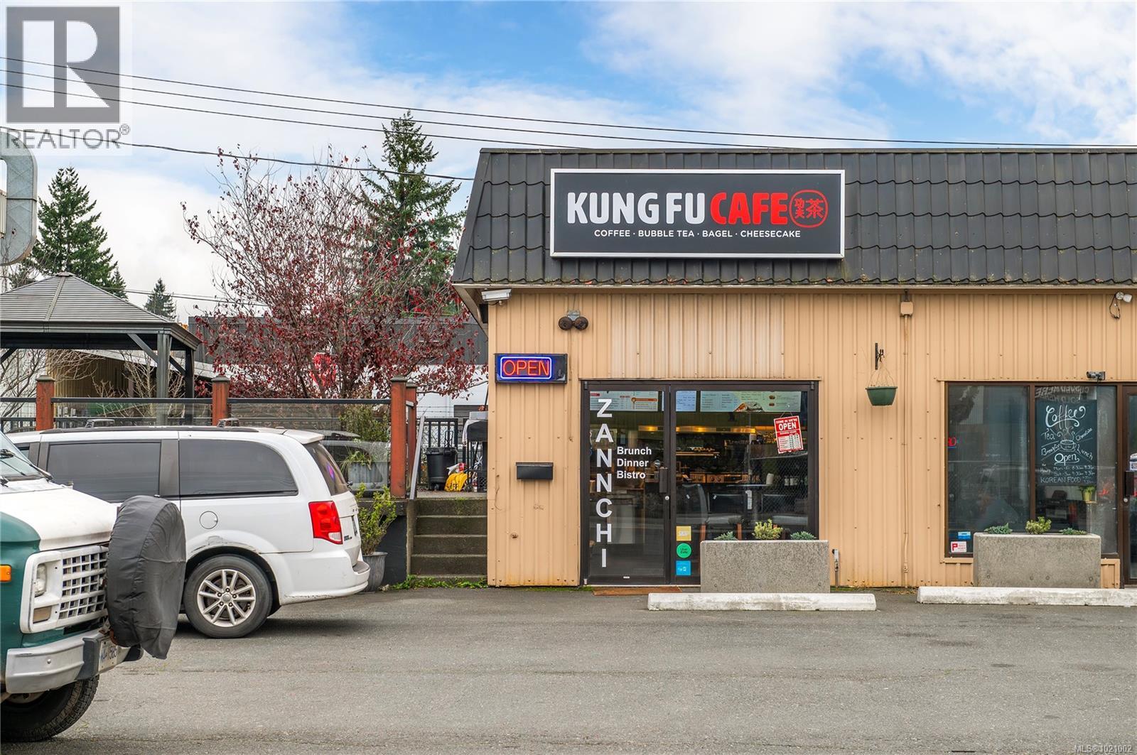 A 1995 Island Hwy, Campbell River, British Columbia