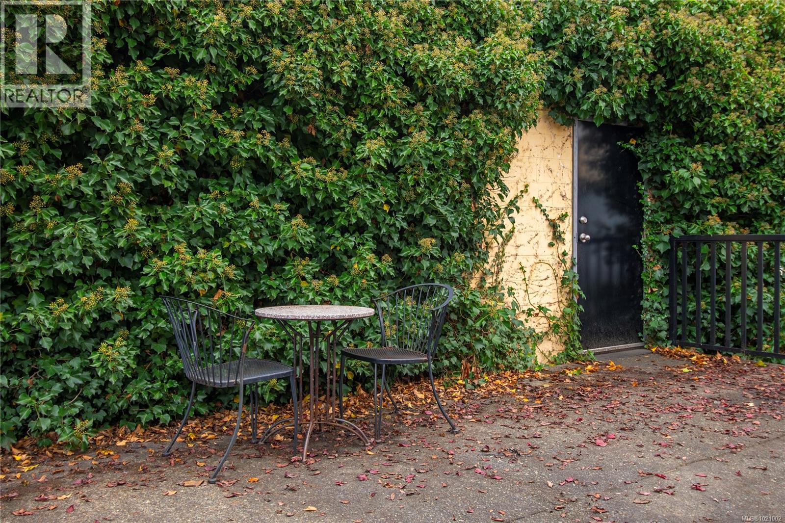 A 1995 Island Hwy, Campbell River, British Columbia  V9W 2G3 - Photo 19 - 1021002