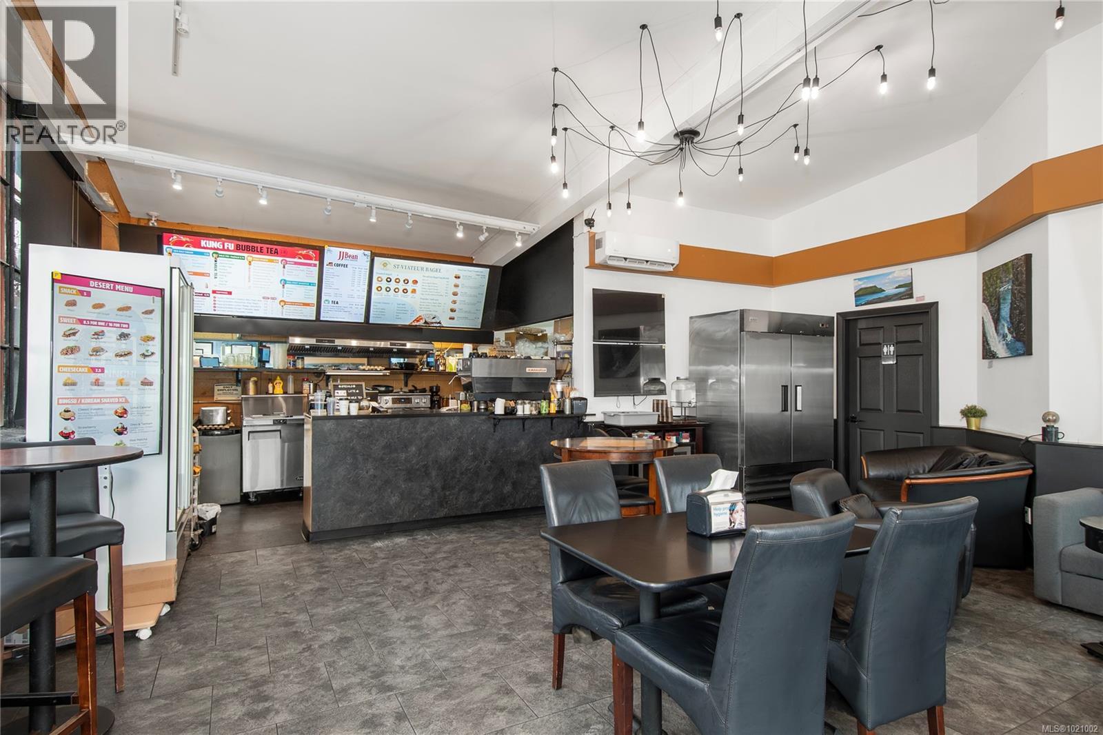 A 1995 Island Hwy, Campbell River, British Columbia  V9W 2G3 - Photo 4 - 1021002