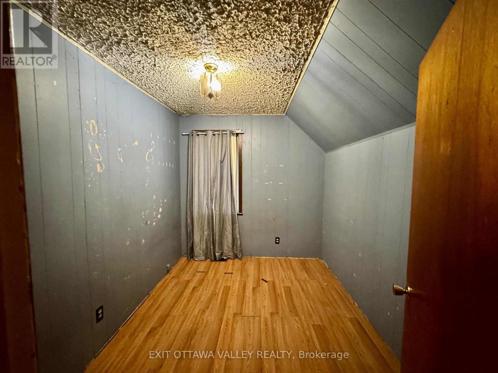 13 Grace Street, Whitewater Region, Ontario  K0J 2L0 - Photo 20 - X12576762