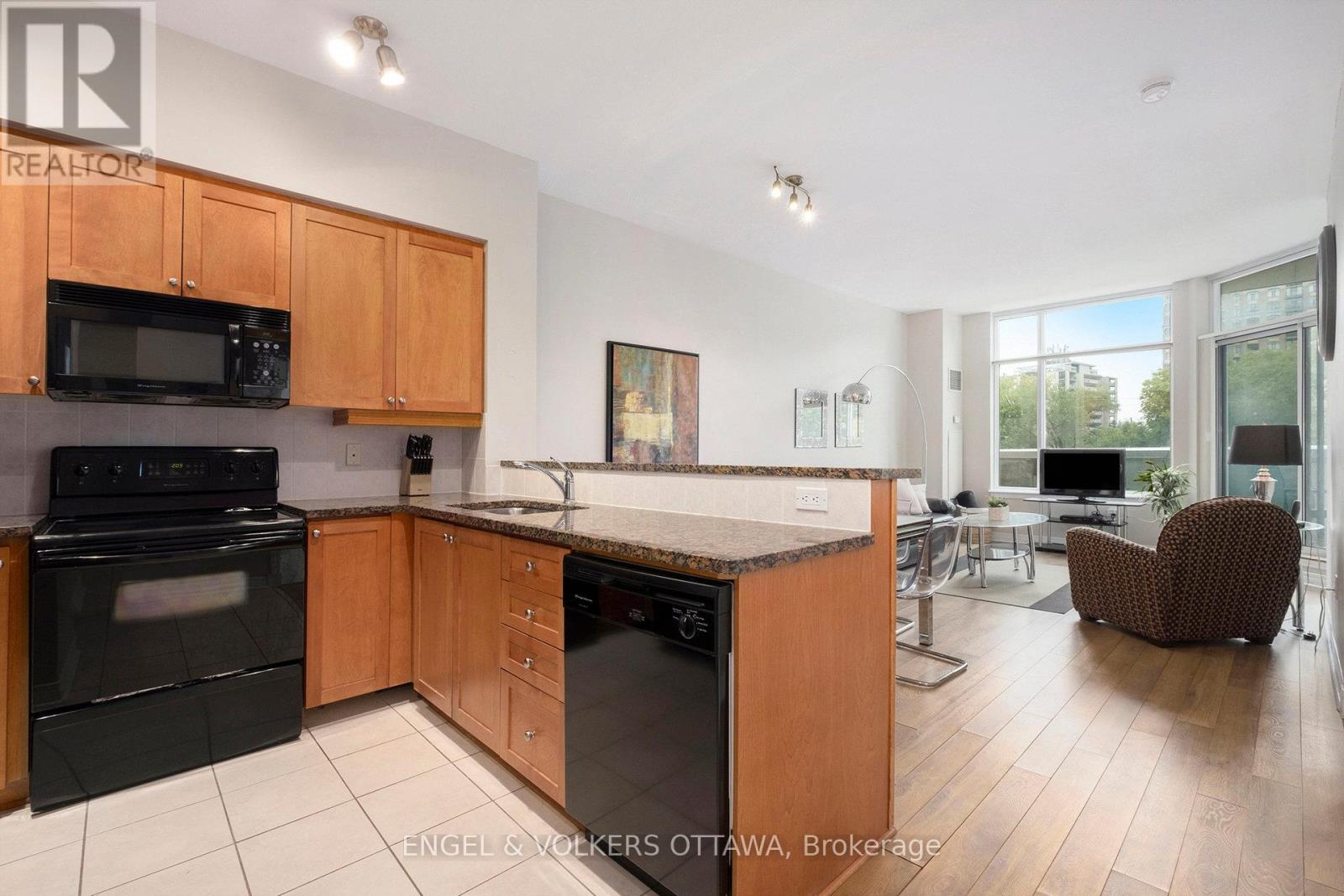 203 - 570 Laurier Avenue W, Ottawa, Ontario  K1R 1C8 - Photo 15 - X12576702