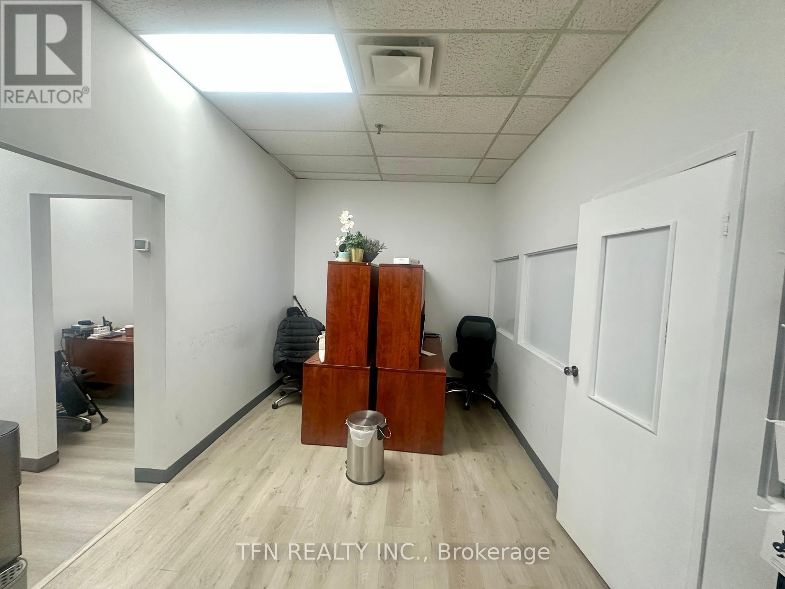 28 - 2360 Midland Avenue, Toronto, Ontario  M1S 4A9 - Photo 5 - E12493930