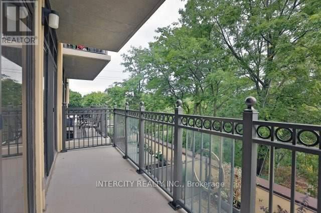 305 - 205 Lakeshore Road, Oakville, Ontario  L6K 0H8 - Photo 24 - W12576372