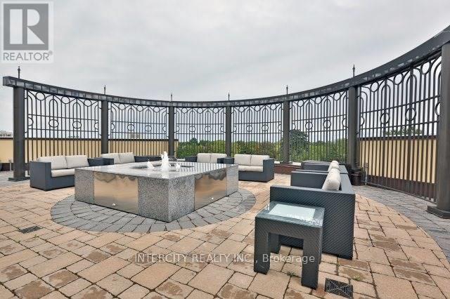 305 - 205 Lakeshore Road, Oakville, Ontario  L6K 0H8 - Photo 28 - W12576372