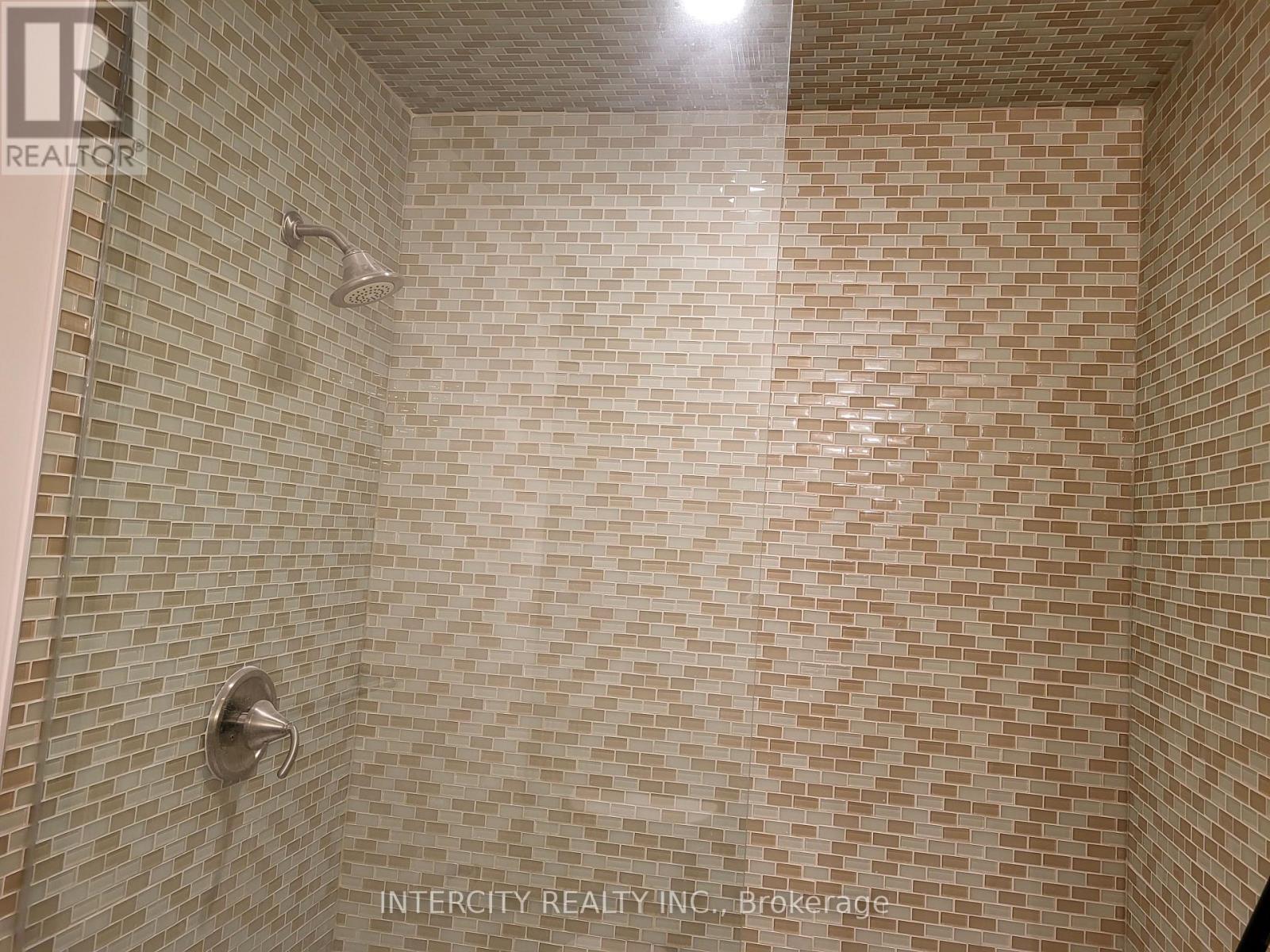 305 - 205 Lakeshore Road, Oakville, Ontario  L6K 0H8 - Photo 22 - W12576372