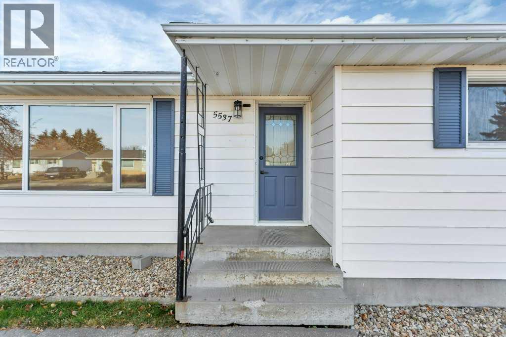5537 35 Street, Red Deer, Alberta  T4N 0S3 - Photo 2 - A2269635