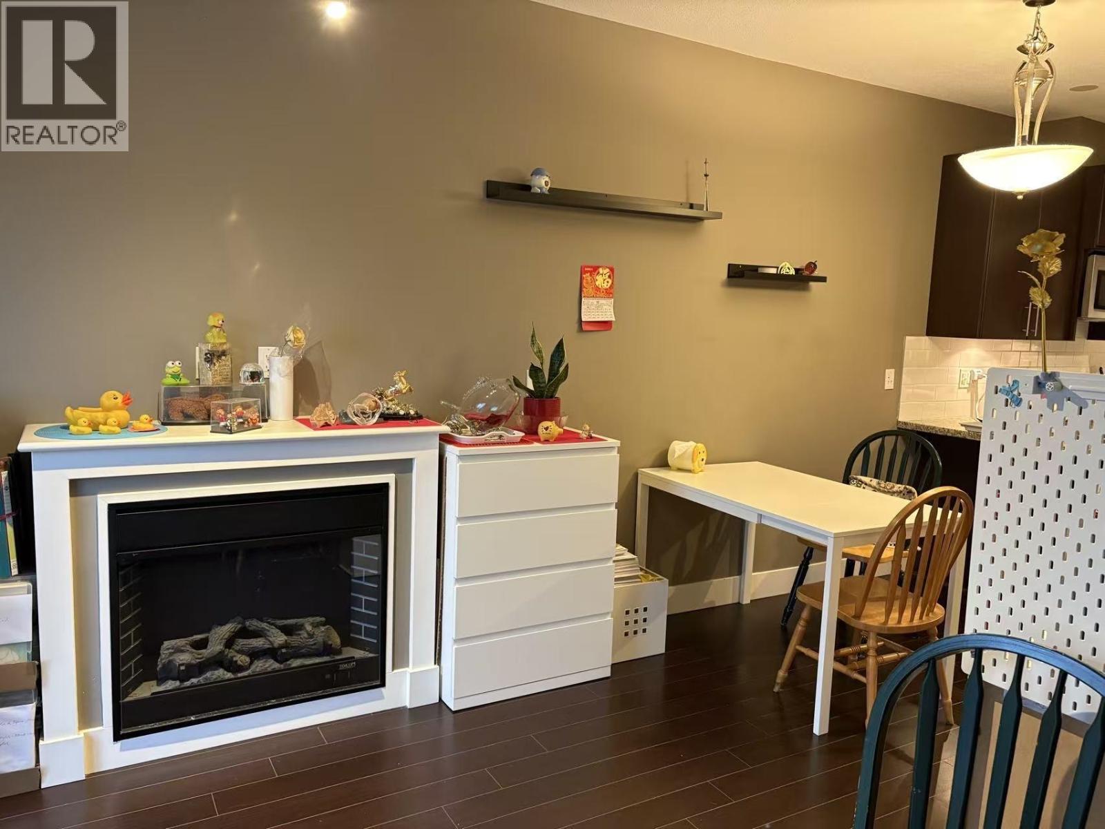 207 5211 Irmin Street Street, Burnaby, British Columbia  V5J 0C9 - Photo 7 - R3069836