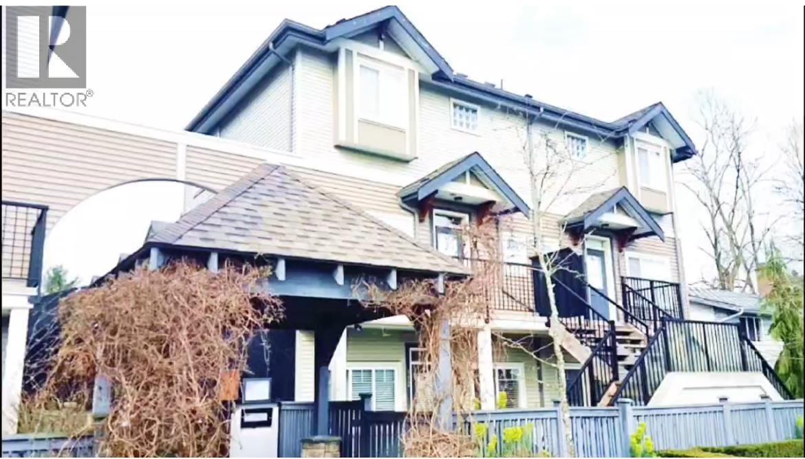 207 5211 Irmin Street Street, Burnaby, British Columbia  V5J 0C9 - Photo 1 - R3069836