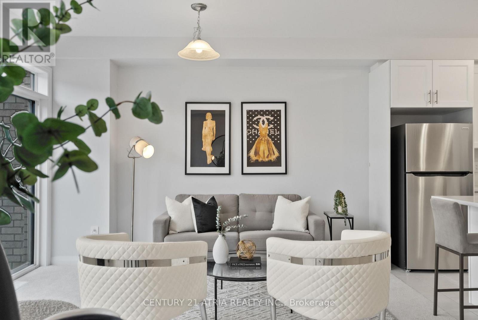 140 Corley Street, Kawartha Lakes, Ontario  K9V 0R4 - Photo 10 - X12576604