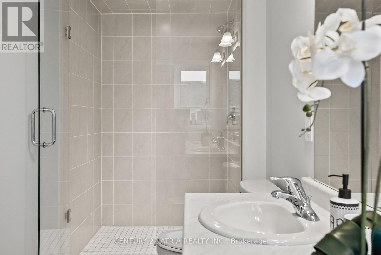 140 Corley Street, Kawartha Lakes, Ontario  K9V 0R4 - Photo 35 - X12576604