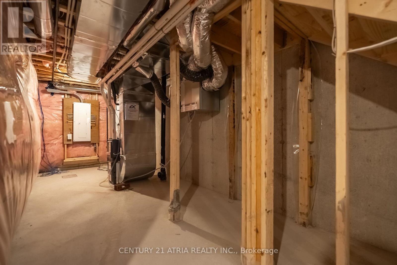 140 Corley Street, Kawartha Lakes, Ontario  K9V 0R4 - Photo 38 - X12576604