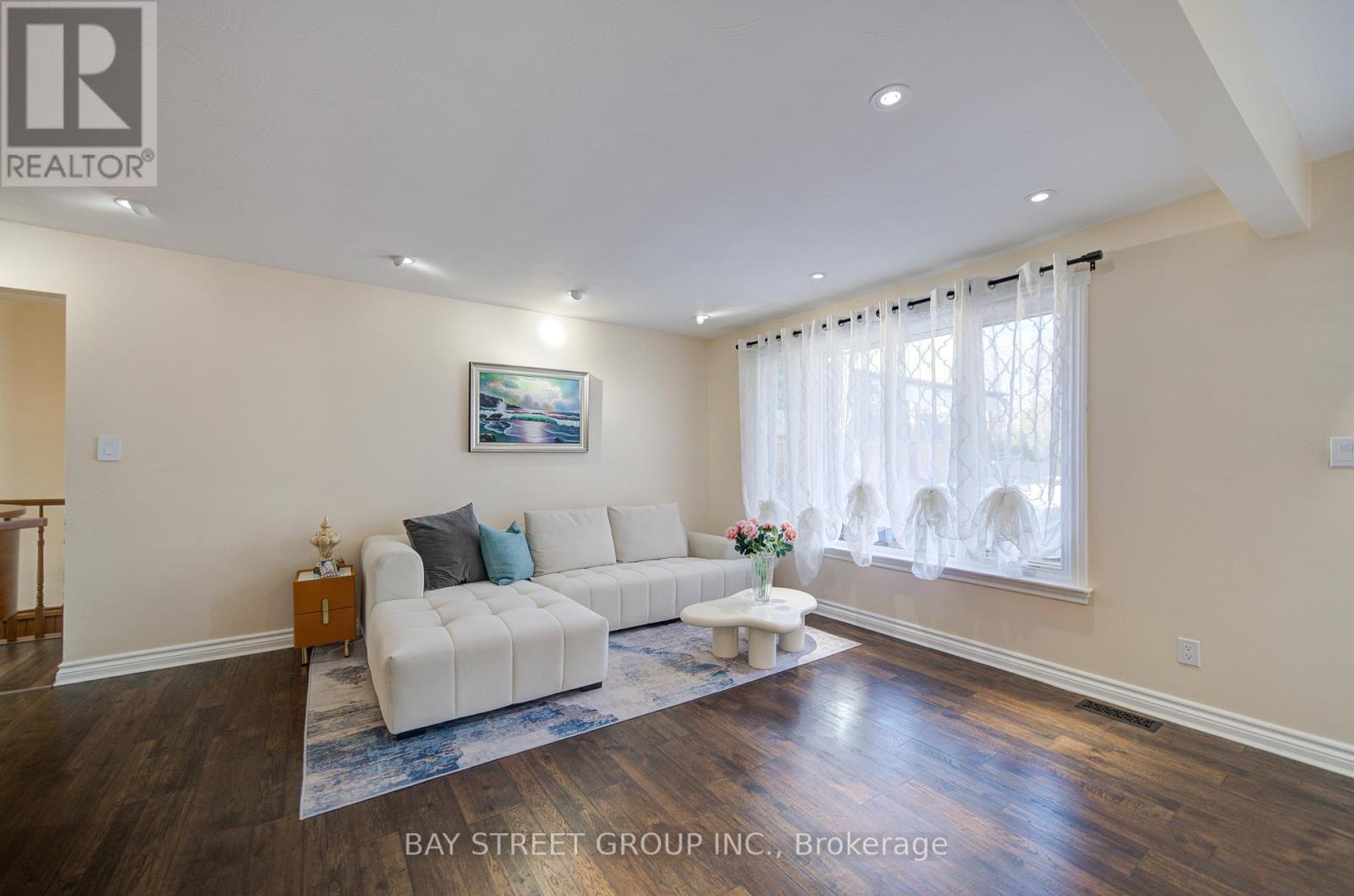 47 Cecil Street, St. Catharines, Ontario  L2N 4B3 - Photo 19 - X12576620