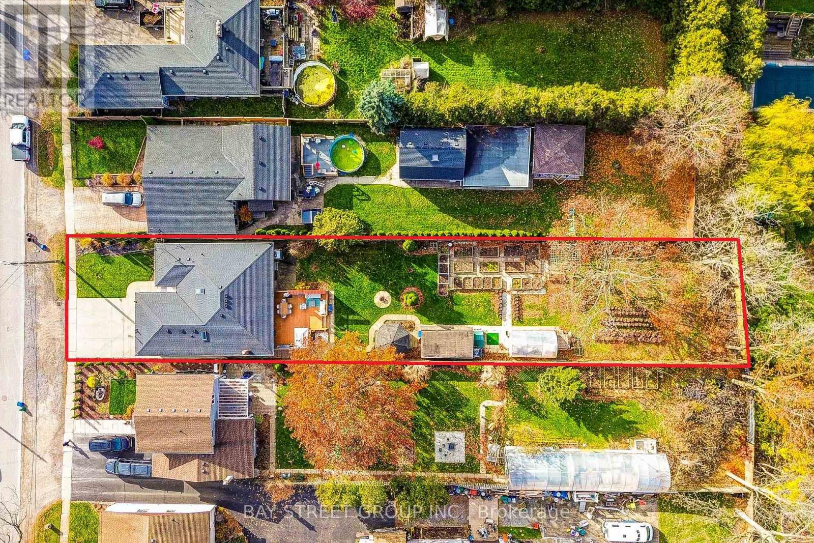 47 Cecil Street, St. Catharines, Ontario  L2N 4B3 - Photo 2 - X12576620