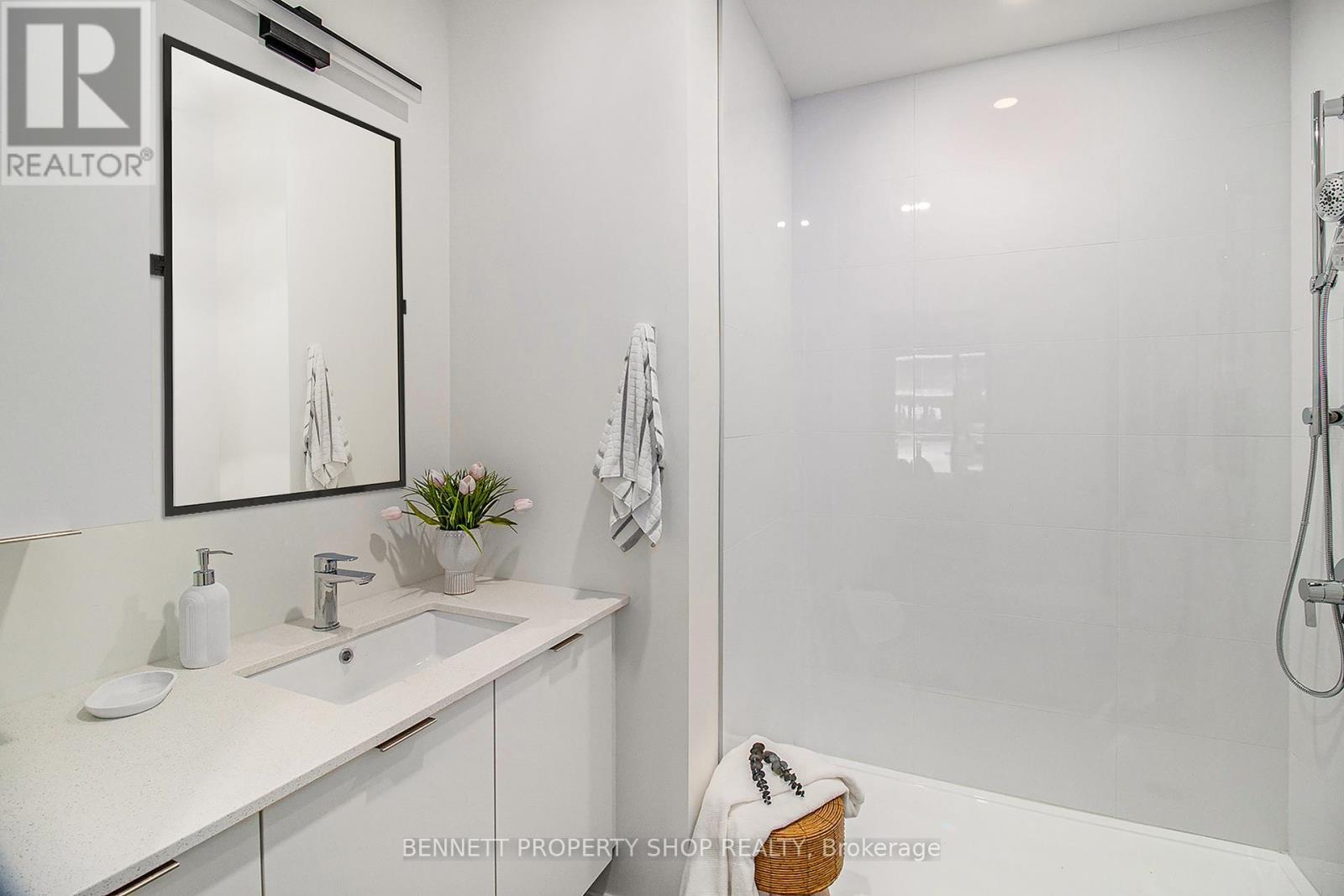 814 - 600 Mountaineer Private, Ottawa, Ontario  K1G 6Y8 - Photo 12 - X12442281