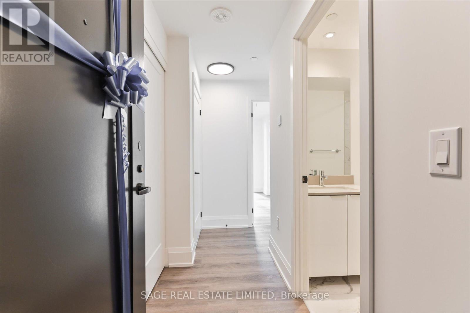 1007 - 123 Portland Street, Toronto, Ontario M5V 0V9 - Photo 5 - C12576678