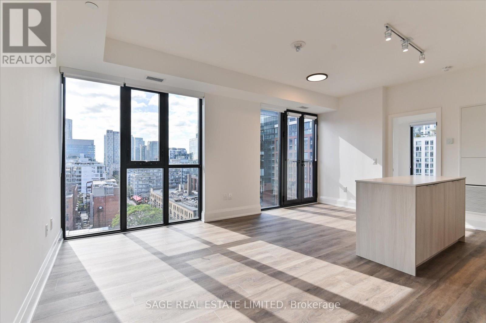 1007 - 123 Portland Street, Toronto, Ontario M5V 0V9 - Photo 6 - C12576678