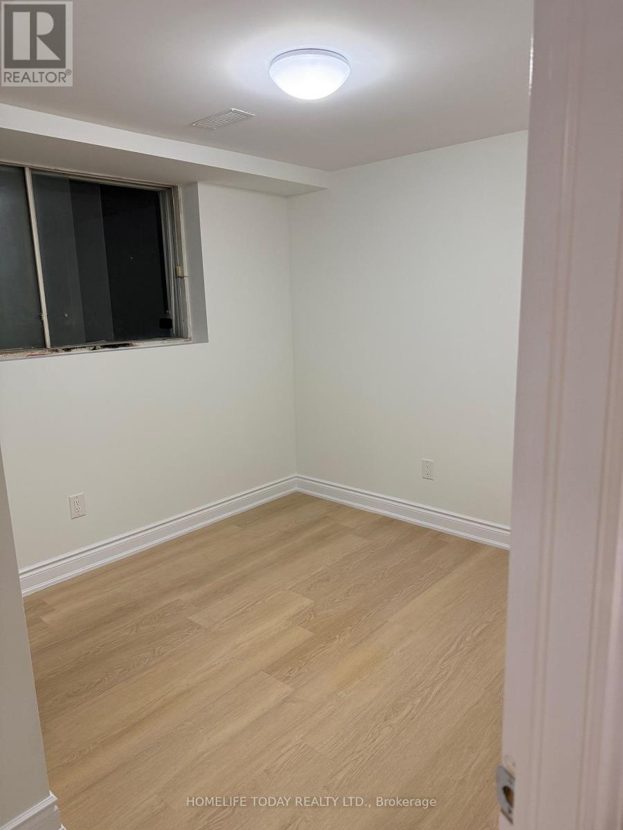 Bsmt 1 - 38 Patina Drive, Toronto, Ontario  M2H 1R1 - Photo 7 - C12576700