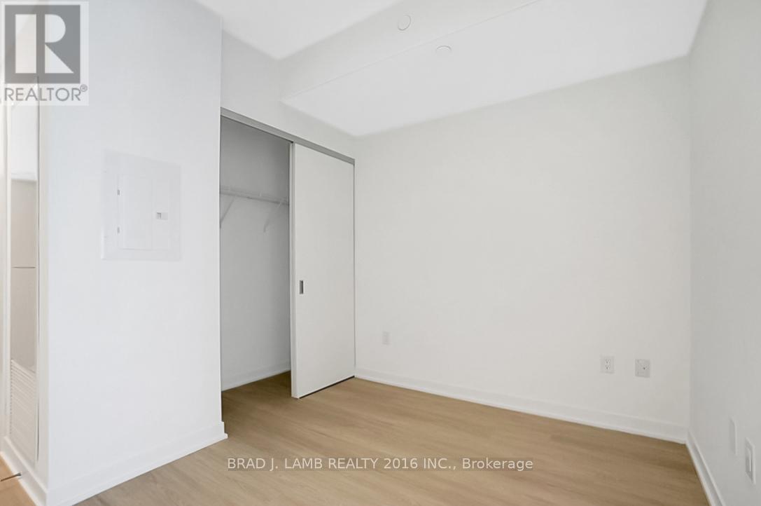 607 - 195 Mccaul Street, Toronto, Ontario  M5T 1W6 - Photo 6 - C12576716