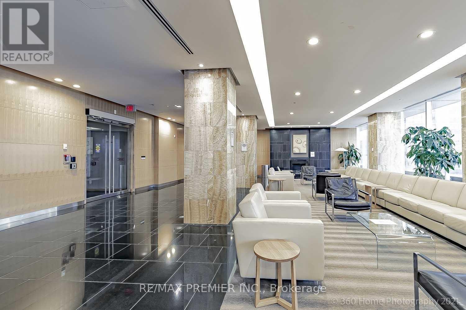 3308 - 65 Bremner Boulevard, Toronto, Ontario  M5J 0A7 - Photo 2 - C12576754