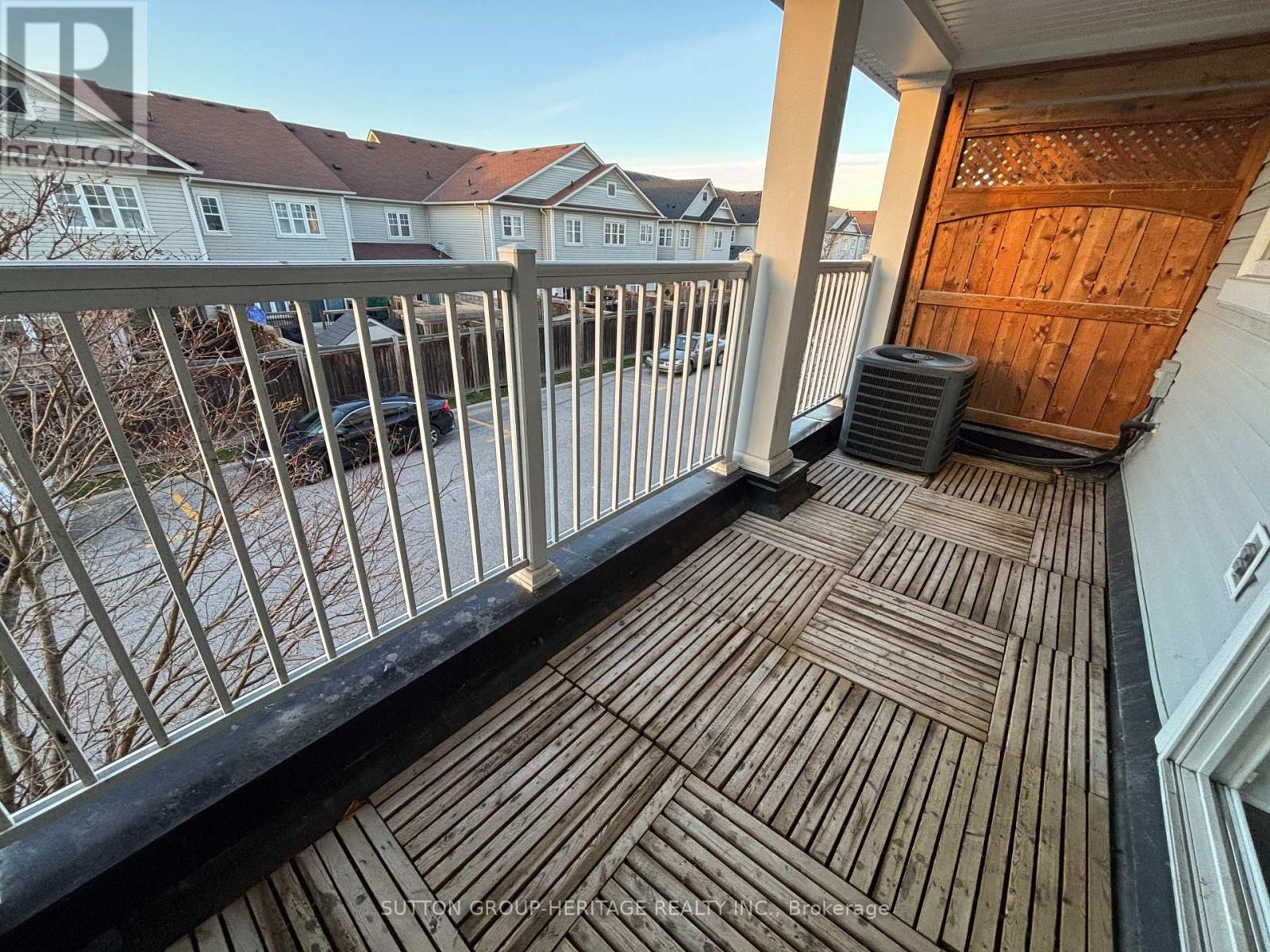 102 Harbourside Drive, Whitby, Ontario  L1N 0H7 - Photo 12 - E12576696