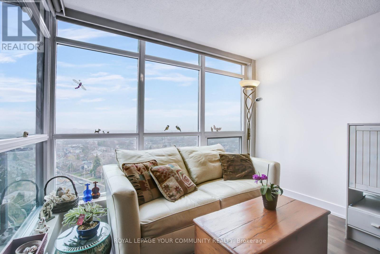 1806 - 1048 Broadview Avenue, Toronto, Ontario  M4K 2B8 - Photo 8 - E12576748