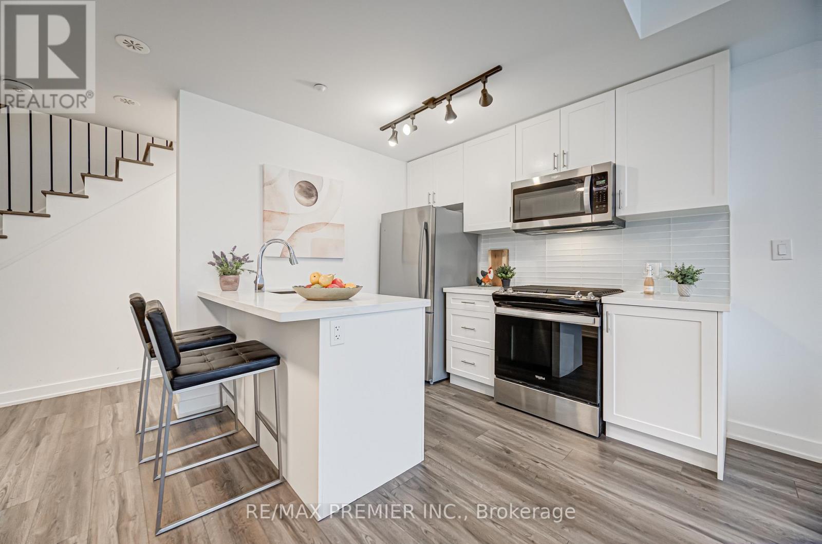 8 - 1479 O'connor Drive, Toronto, Ontario  M4B 0A7 - Photo 22 - E12576756