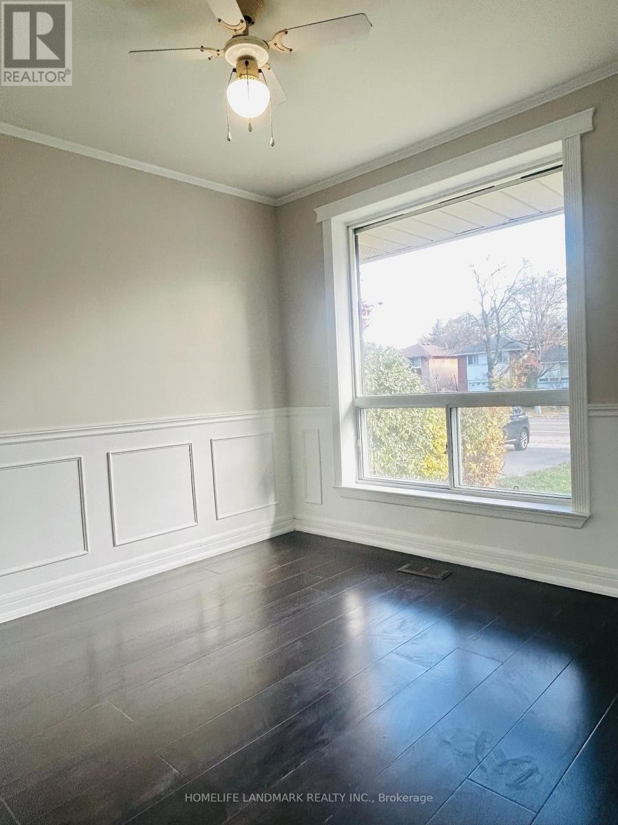 2749 Truscott Drive, Mississauga, Ontario L5J 2B8 - Photo 13 - W12520008