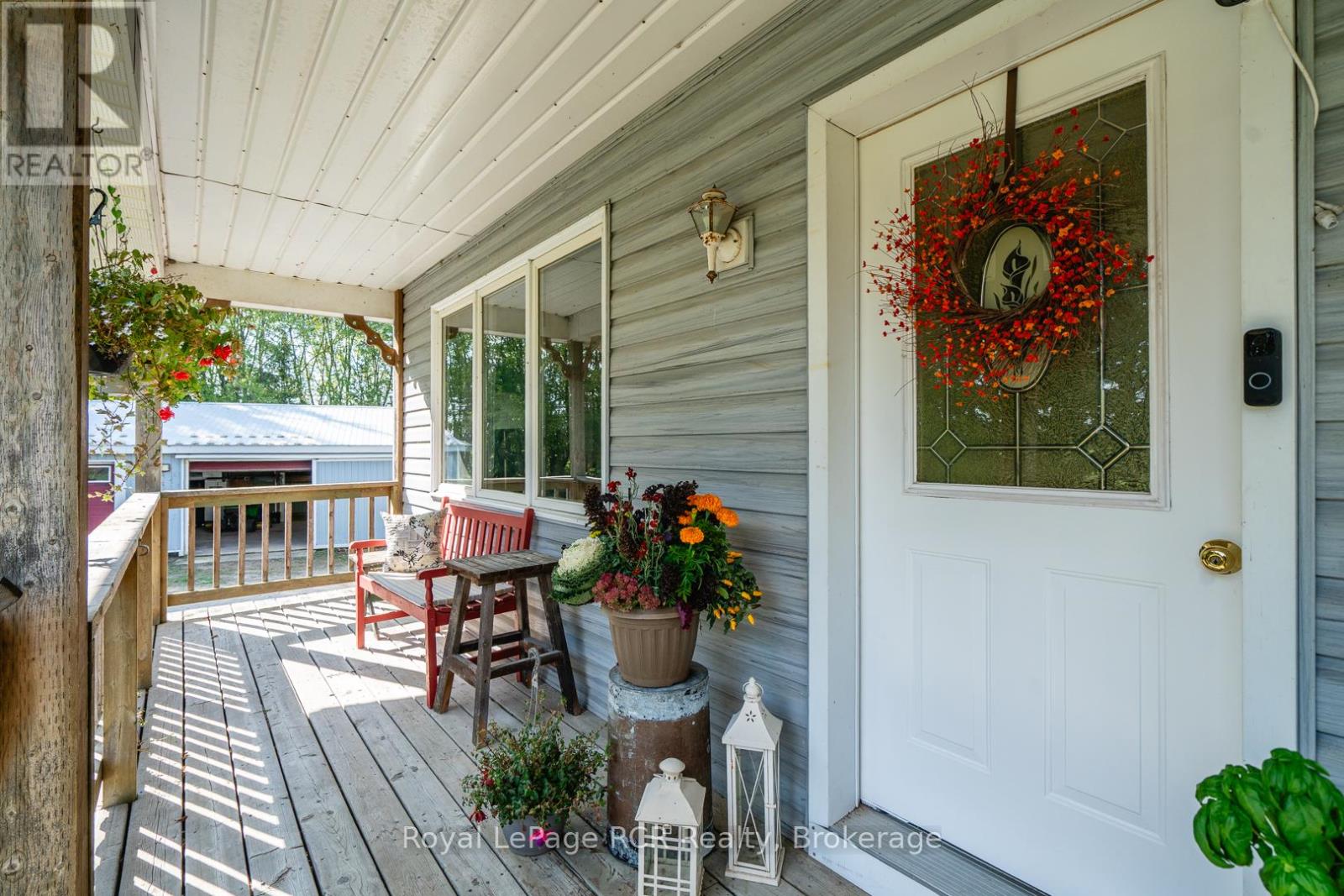 74074 10 Side Road, West Grey, Ontario  N0G 1S0 - Photo 11 - X12450900