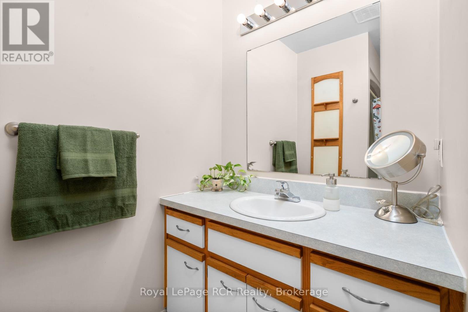 74074 10 Side Road, West Grey, Ontario  N0G 1S0 - Photo 24 - X12450900