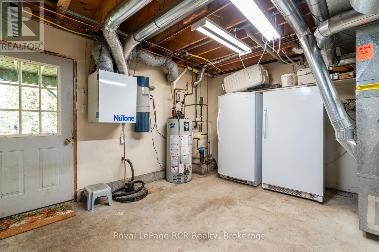 74074 10 Side Road, West Grey, Ontario  N0G 1S0 - Photo 32 - X12450900